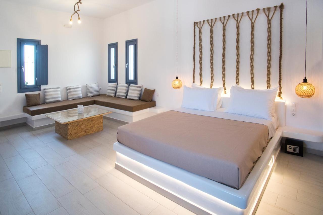 La Belle Vie - Santorini - Adults Only Apartment Kamari  Exterior photo