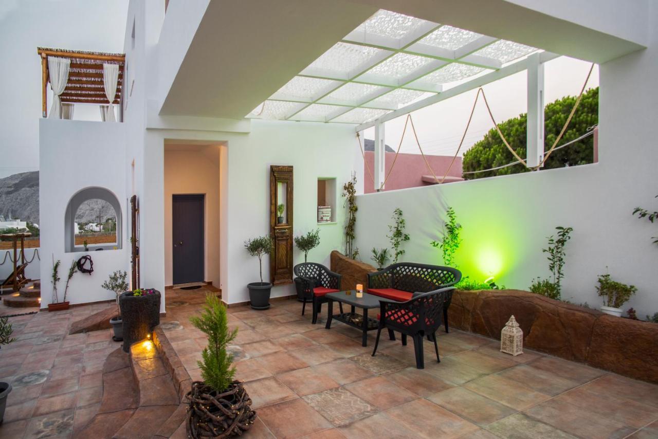 La Belle Vie - Santorini - Adults Only Apartment Kamari  Exterior photo