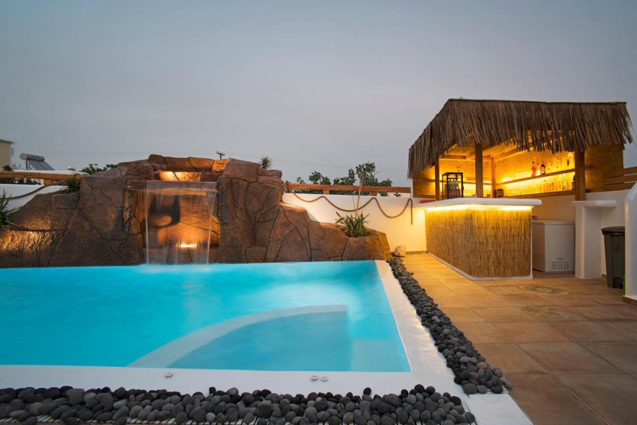 La Belle Vie - Santorini - Adults Only Apartment Kamari  Exterior photo