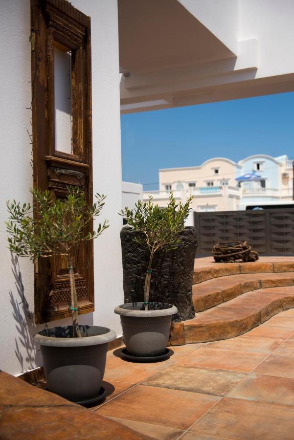La Belle Vie - Santorini - Adults Only Apartment Kamari  Exterior photo